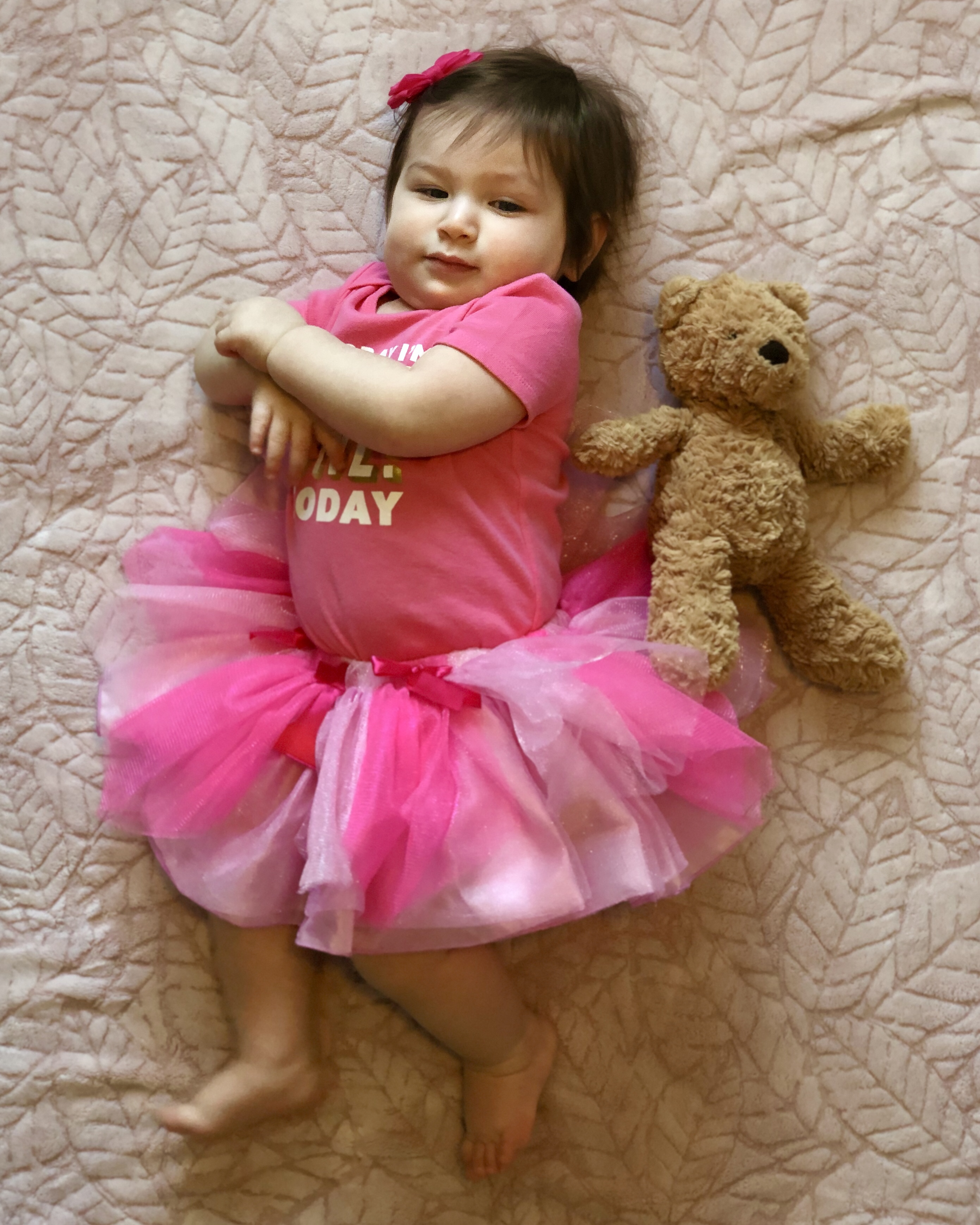 Evie on her first birthday! 🎂🎉 – Living in the Future